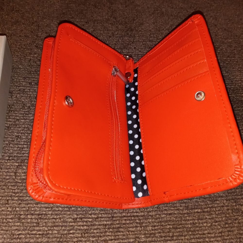 Wallet - Picture 2 of 4